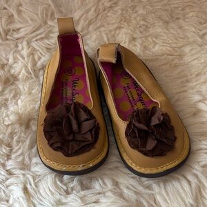 Wee Squeak leather Brown and Tan Kids Shoes ballet sz 6